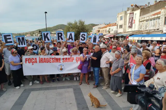 В Фоче прошла народная акция протеста против перехода мэра в ПСР