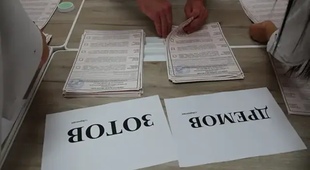 Ballot box set up in Istanbul for Russian State Duma elections