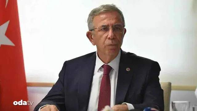 منصور يافاش يستقيل من حزب الشعب الجمهوري