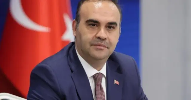 Kacır says Türkiye will become one of top 10 defence exporters next year