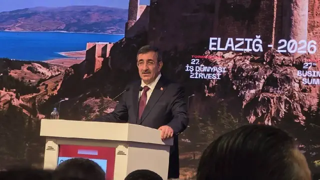 جودت يلماز عن أزمة الصناديق: مشكلة مؤقتة ولا مشكلة هيكلية