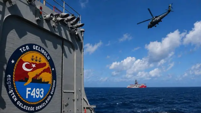 Somali Naval Task Group continues protecting Çağrı Bey drilling ship