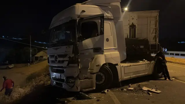 مشاجرة بين سائقي شاحنات في معبر جيلفة غوزو الحدودي: 3 جرحى