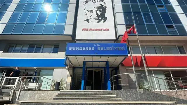 Second operation against Menderes Municipality: 9 detentions