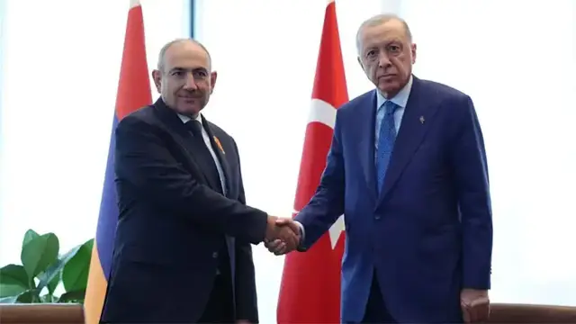 أردوغان يدعو باشينيان إلى قمة زعماء COP31