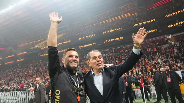 Dursun Özbek'ten Okan Buruk'a 'tam destek': "Kriz senaryoları üretenlerin derdi Galatasaray değil"