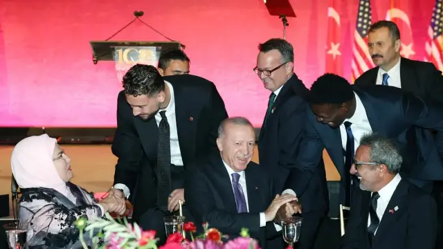 ألبيرن شينغون وآدم بونا يلتقيان بأردوغان في نيويورك