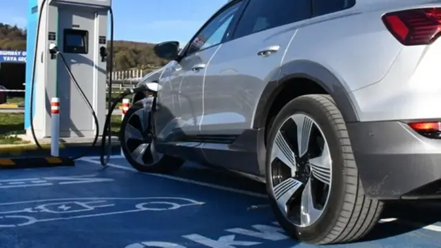 TÜİK: Number of electric cars in traffic surpasses 472,000