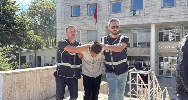 Muğla'da Atatürk büstünü yerinden söken şüpheli tutuklandı - Sözcü Gazetesi