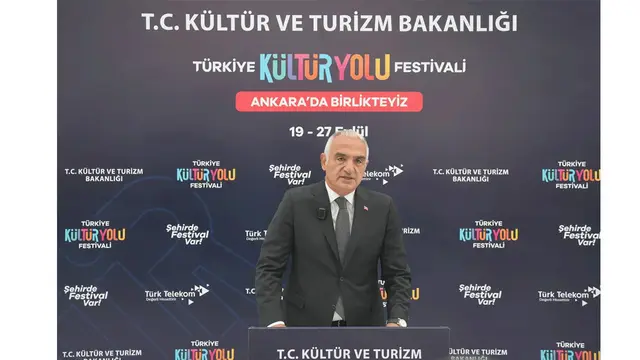 Bakan Ersoy başkentte startı verdi! Ankara Kültür Yolu Festivali başladı